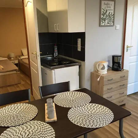 Hanna Apartman * Velence